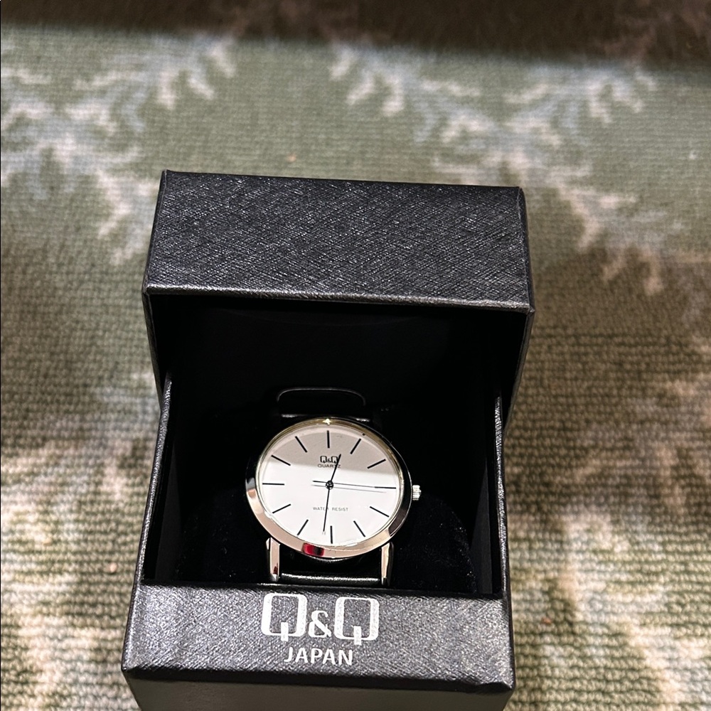 Men's Black and Silver Watch